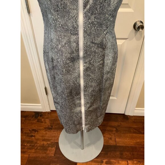 Lafayette 148 New York Navy  Gray Snakeskin Print Shift Dress, Size 10, NWT! - Picture 8 of 9
